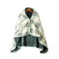 High Quality Wholesale Wearable fleece blanket for winter